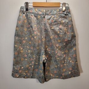 Vintage Collection Joff High Waist Midi Floral Print Shorts - Size S